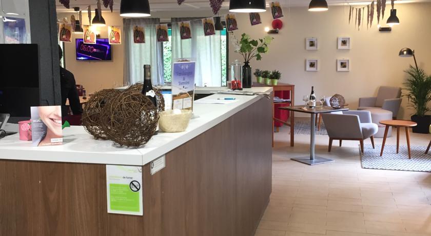 Campanile Evry Est - Saint Germain Les Corbeil Hotel Bagian luar foto