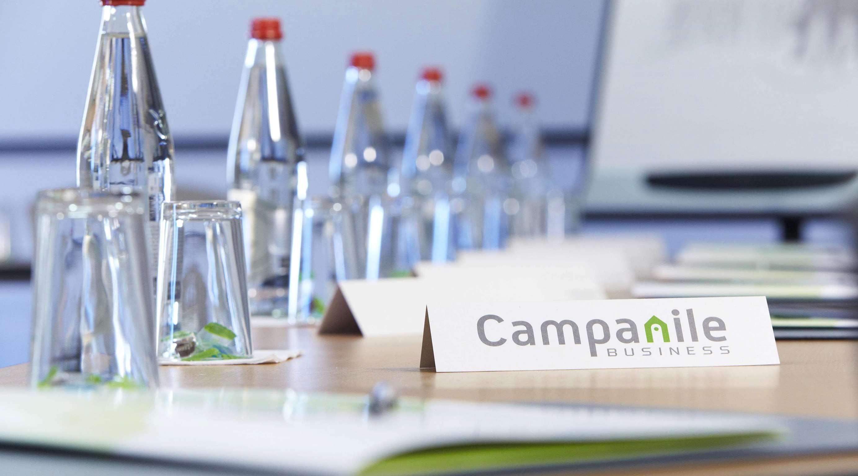 Campanile Evry Est - Saint Germain Les Corbeil Hotel Bagian luar foto